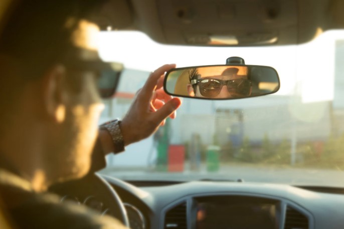 сонцезахисні окуляри для водія